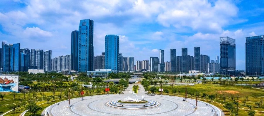 不是广深，粤东小城汕头要造一个AI港口