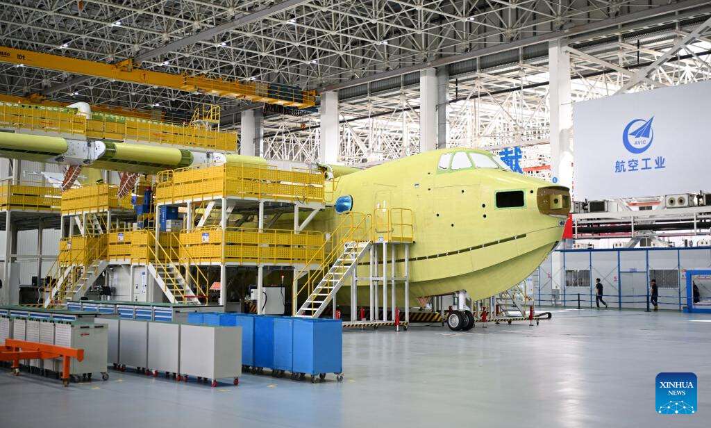 China's amphibious AG600aircraft greenlighted for mass production